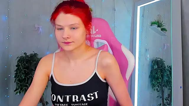 Bonnie_Hernandez live cam