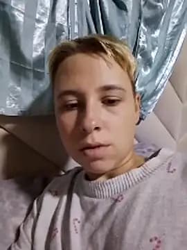 Gussie_Bridie live cam