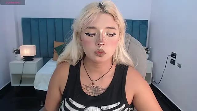 april_bunnyy live cam
