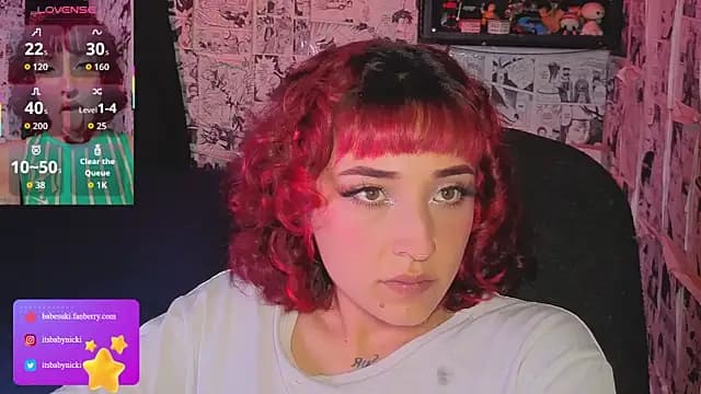 NickiYoung live cam on Stripchat