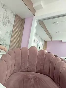 LunaRoose live cam