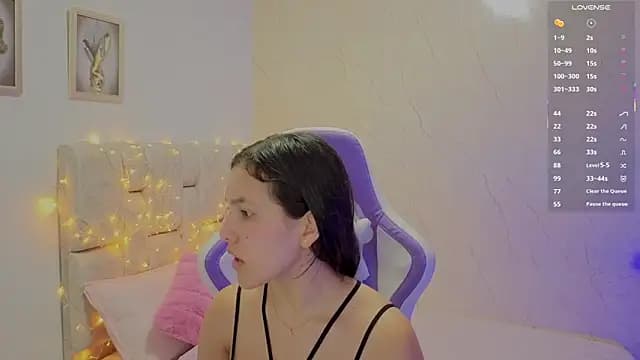 HeilyEvans live cam