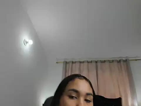 Debora_br live cam
