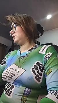 HunnyyLove live cam