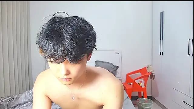 icecream-002 live cam