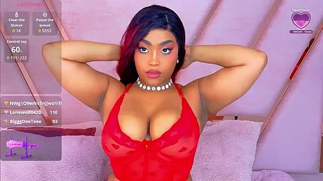 TiannahGlow live cam