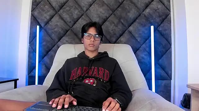 LiamKron live cam