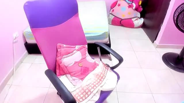 sra_boobs live cam