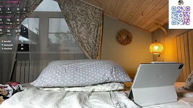 oliviakiiss live cam