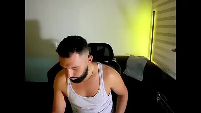 Rob_fab live cam on Stripchat