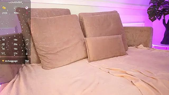 MaddyWattson live cam