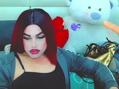 NharaBigCock live cam