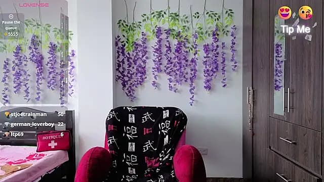 xxxMilexxx live cam