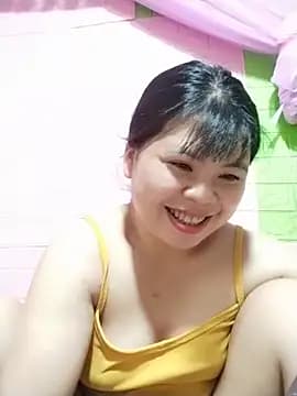 Xuka_lyss live cam