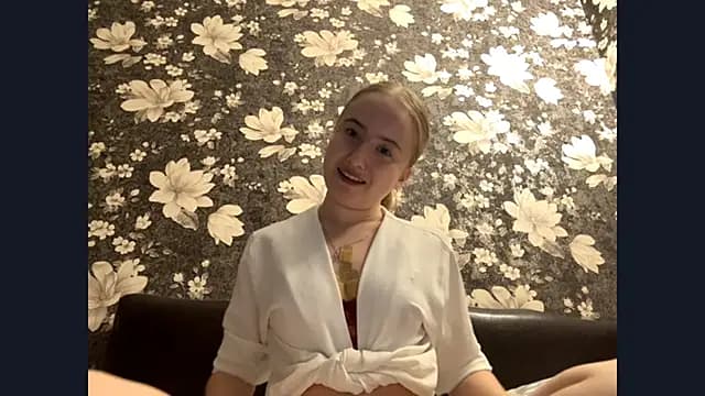 SabinaHaggen live cam