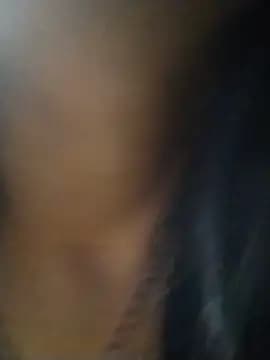 LITTLE-NESSA live cam