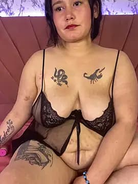 nery_quinn live cam
