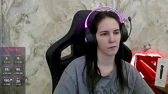 Irwi_Tomboy live cam