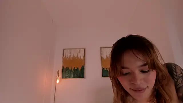Adria_ross live cam