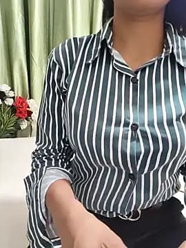 Shalu_G live cam