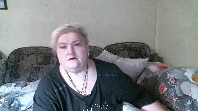 Lana555 live cam