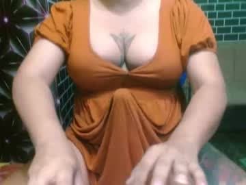 i am Anicka i'm Your Selfsucking Mistress live cam