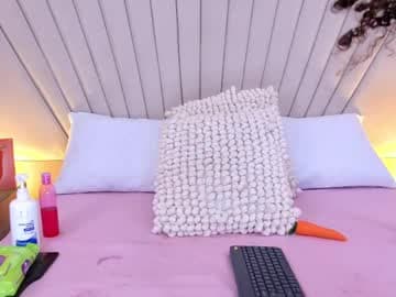 Luisa merrid live cam