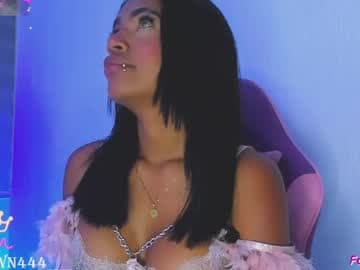 naomi brown live cam