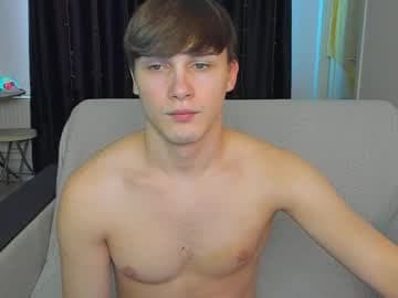 MARK PVT IS OPEN live cam