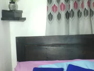 Alexa Friends live cam