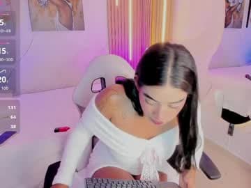 ailee_naughty live cam