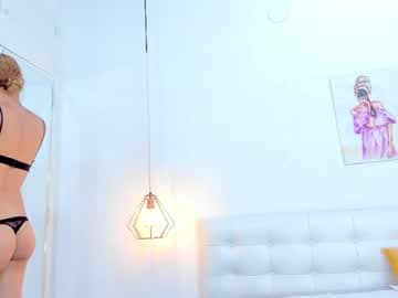 Alanna live cam