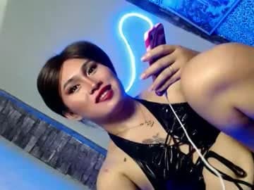 half american half thailander babe live cam