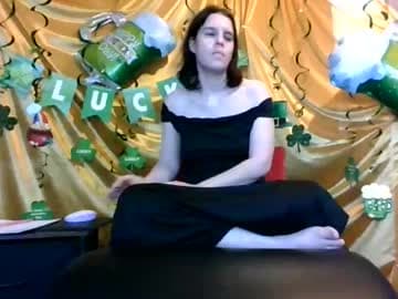 AlluringAli25 live cam