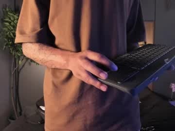 Andy Joy_ support me to reach 100 likes live cam