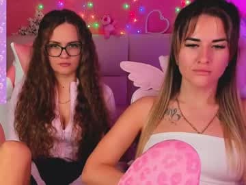 Ivanna blonde and Jessica brunet live cam