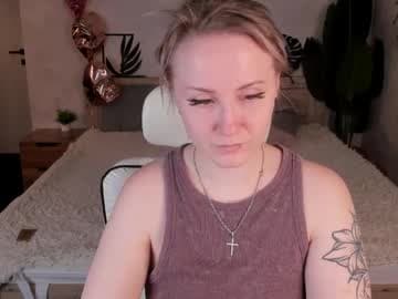 Joyce_Howard live cam