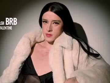 Ash Valentine live cam