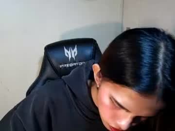 HI HELLO IM ASH live cam