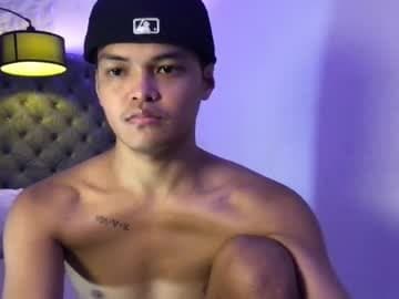 asianhugescott live cam