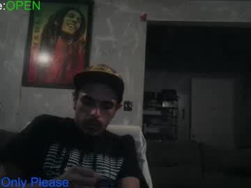 Atmarin199 aka Dre live cam