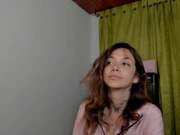 azumi_saan live cam