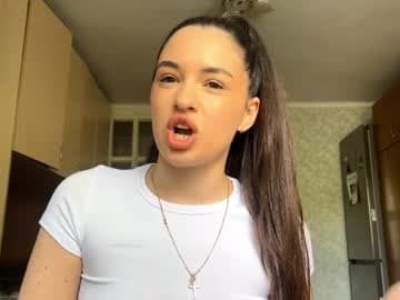 Caroline live cam