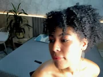 BADDIE DELAYLA live cam