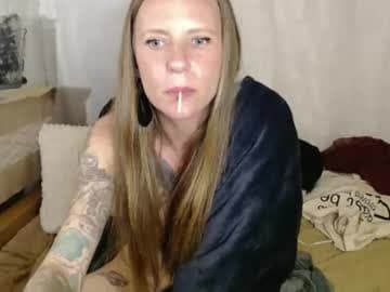 BareFootMuse live cam