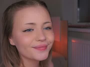 Beatrice and Jay live cam