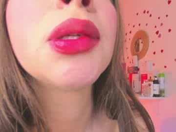 Bella live cam