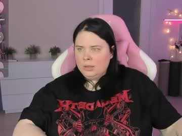LinaBoo live cam