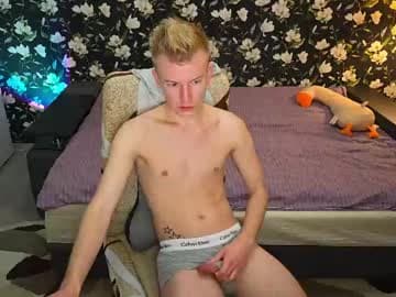 blond_boy69 live cam