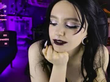 Your Mistress Bella live cam